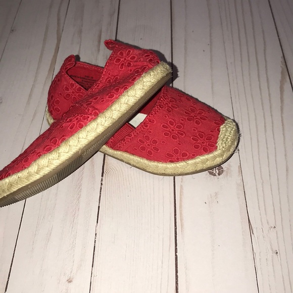 Girls Red Gap Espadrilles. Size 10 - Picture 5 of 5